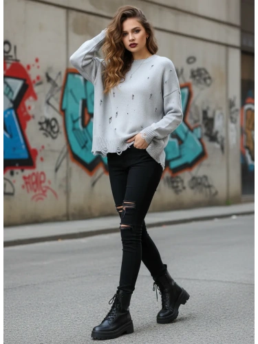 Свитер женский оверсайз рваный укороченный кофта фото 7