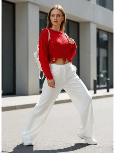 Свитер укороченный c рваным эффектом оверсайз кофта фото 6