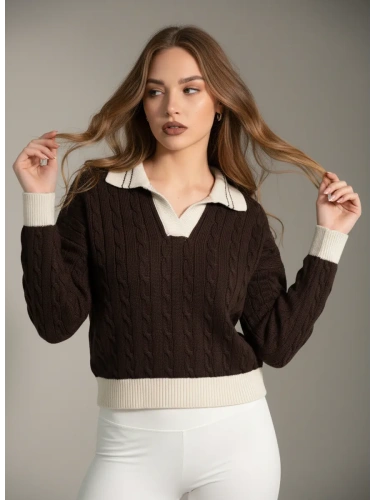 Свитер вязаный с отложным воротником фото 4