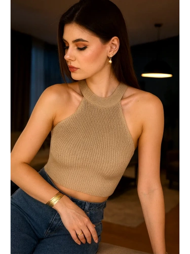 Топ летний вечерний кроп вязаный в офис под пиджак фото 2