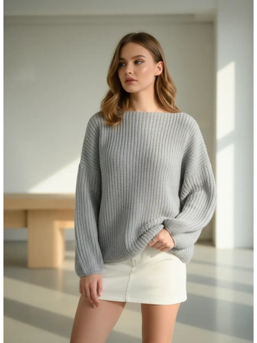 Вязаный свитер оверсайз удлиненный